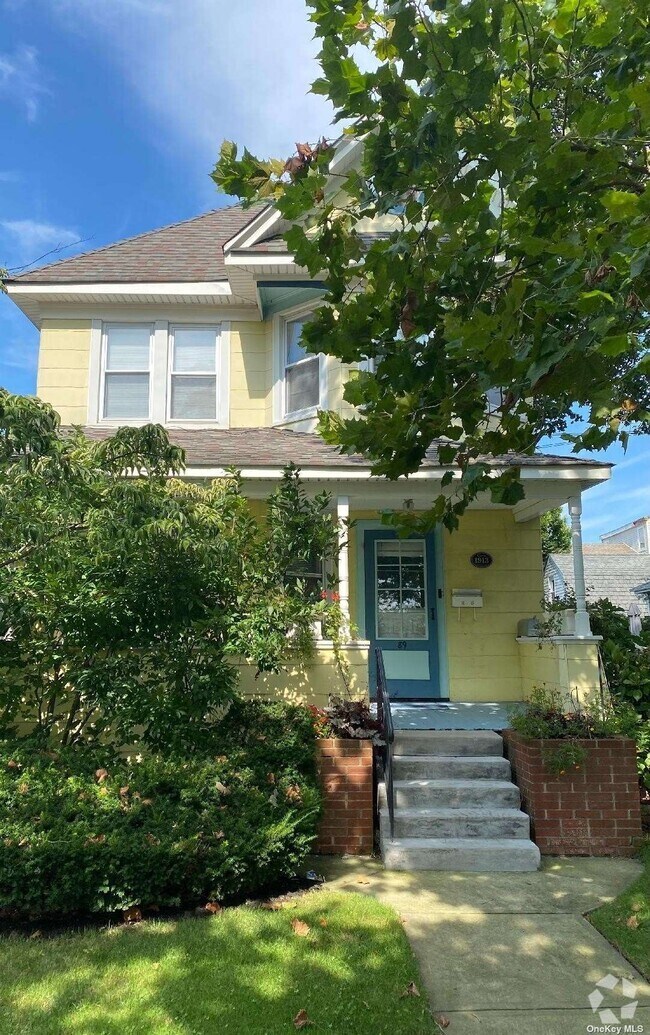 Apartments for Rent in Lynbrook, NY 39 Rentals