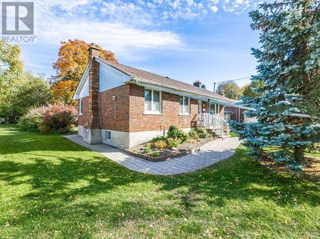 Photo - 87 Watson St