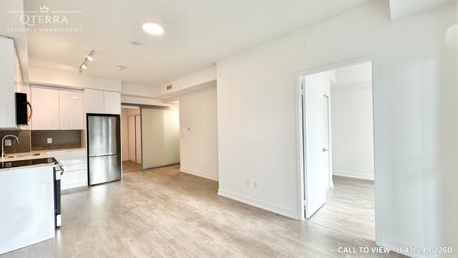 Photo - 225 Malta Av