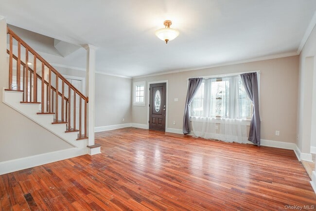 Photo - 18 Ketcham Dr