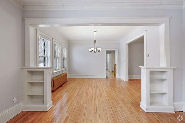 Building Photo - 87 Milton St N Unit #2 Rental
