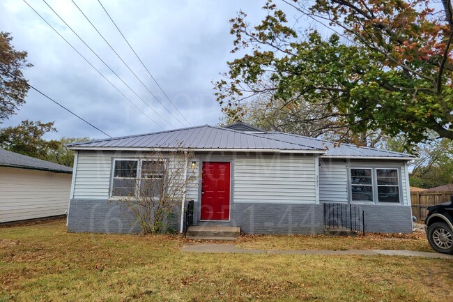 2 Bedroom Duplex Near Community Elementary - 2 Bedroom Duplex Near Community Elementary Apartamento