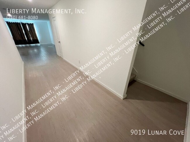 Photo - 9019 Lunar Cv