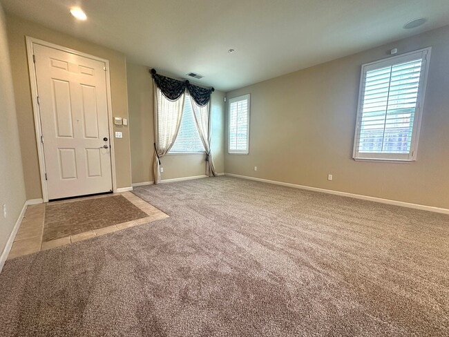 Photo - Brentwood Beauty 3 Bed 2.5 Bath