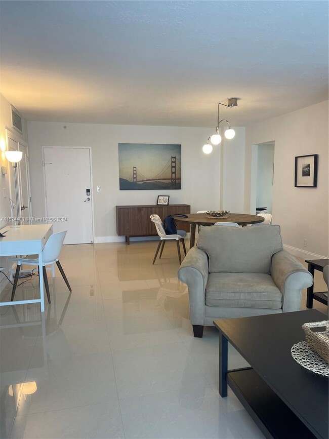 Photo - 3801 S Ocean Dr Unit #15V