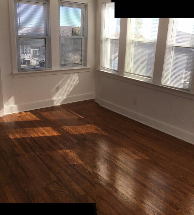 Photo - 123 N Cornwall Ave