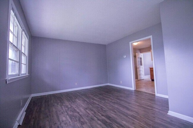 Photo - 2817 N Willowbrook Rd