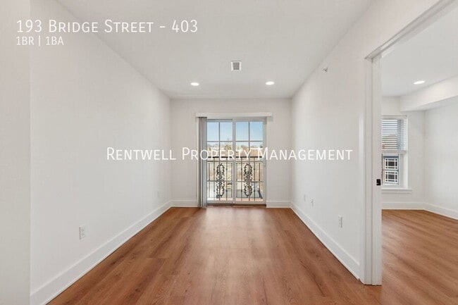 193 Bridge St Unidad 403
