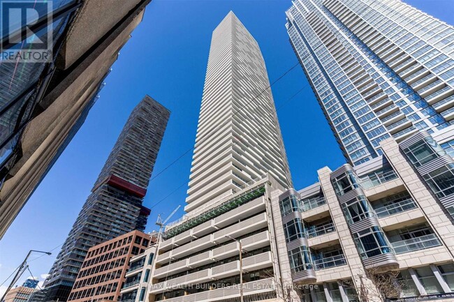 Photo - 2221 Yonge St Unit 5003