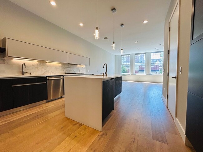 Building Photo - 27 N 2nd St Unit 301 Rental