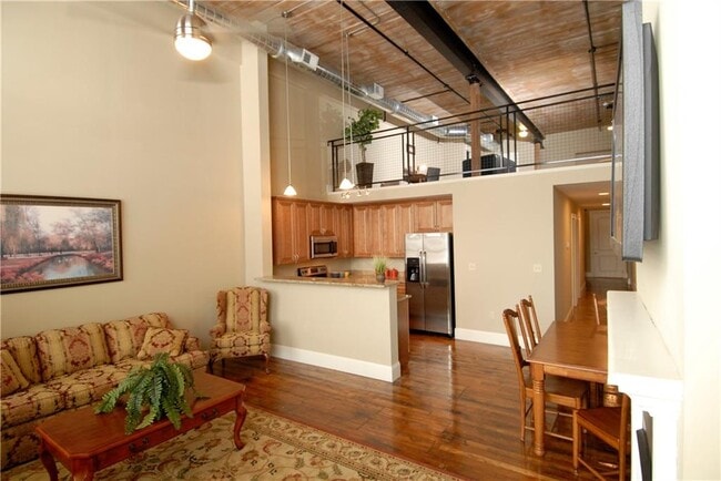 Building Photo - 618 Main St Unit 03-201 Rental