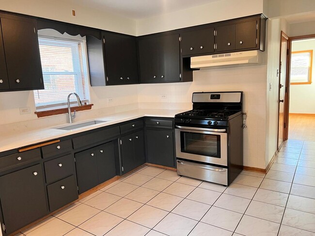 Photo - 4372 N Neva Ave Unit 1