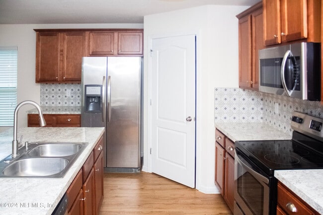 Photo - 2339 Sotterley Ln