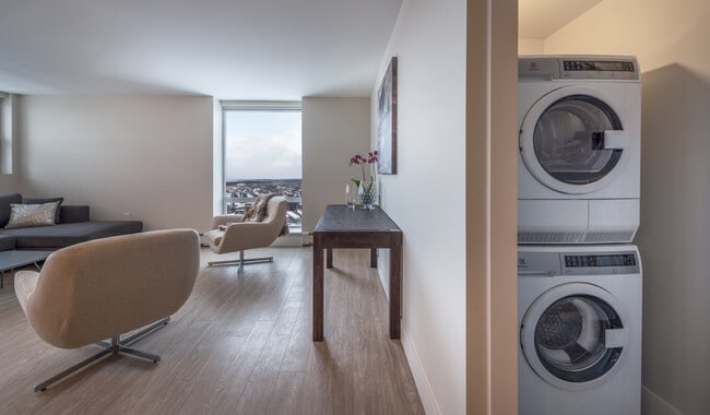 Photo - 5633-5633 Fenwick St Unit 403