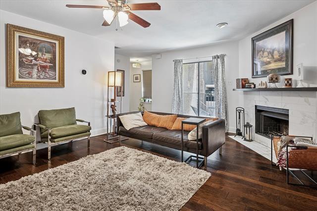 Building Photo - 4777 Cedar Springs Rd Unit 8A Rental