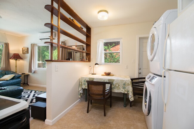 Photo - 111 NW 21st St Unit 111