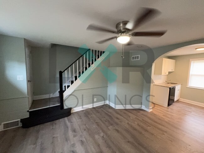 Building Photo - 212 Margate Rd