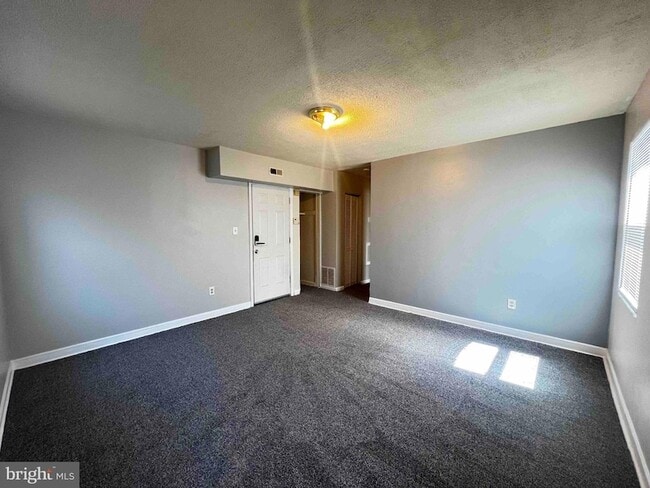 Photo - 3212 28th St SE Unit D