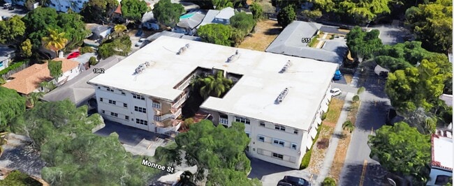 Photo - 1958 Monroe St Unidad 202