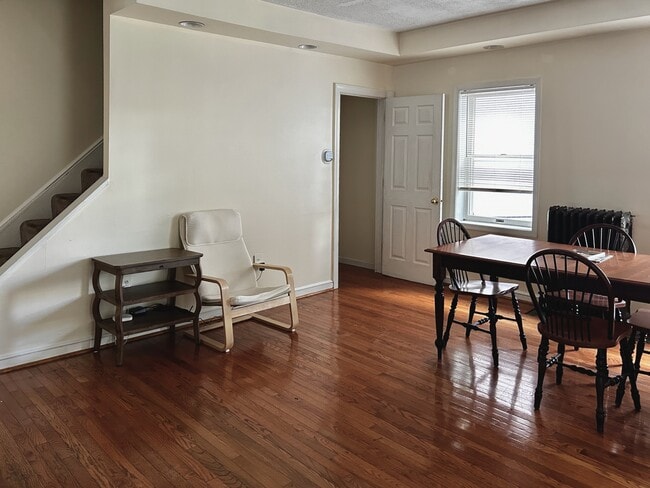Photo - 4548 Wilde St