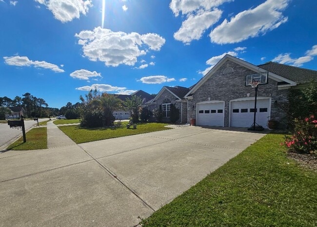 Photo - Waterford Plantation Home in Carolina Forest