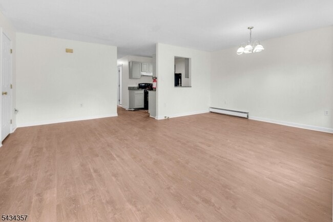 65 Montgomery Ave