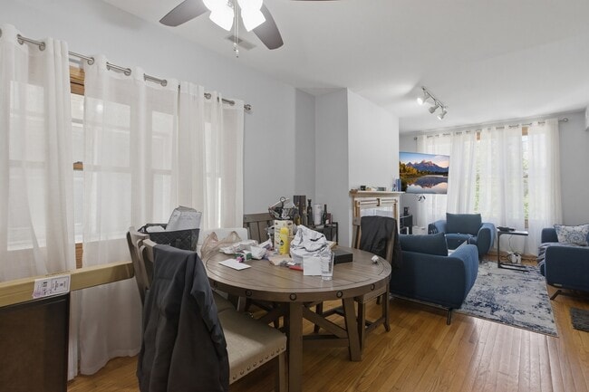 Photo - 2033 W Huron St Unit # 02