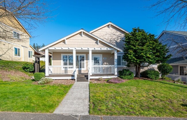 Building Photo - Single Level 3 Bed 2 Bath Home