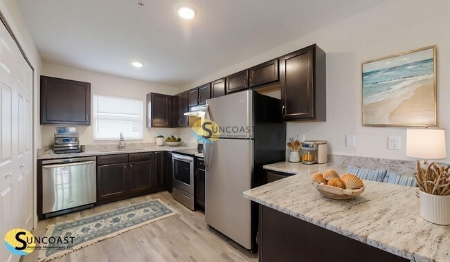 Building Photo - 8112 Juniper Rd