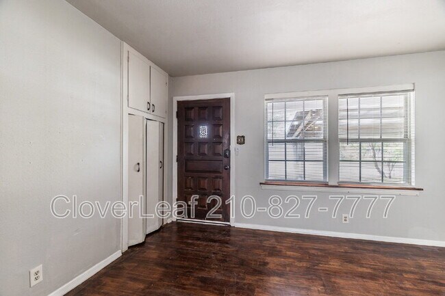 Photo - 231 Craigmont Ln
