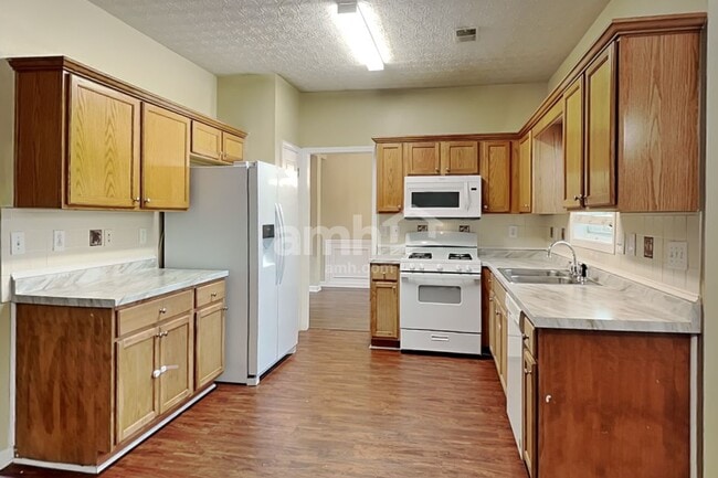 Photo - 1158 Low Water Way