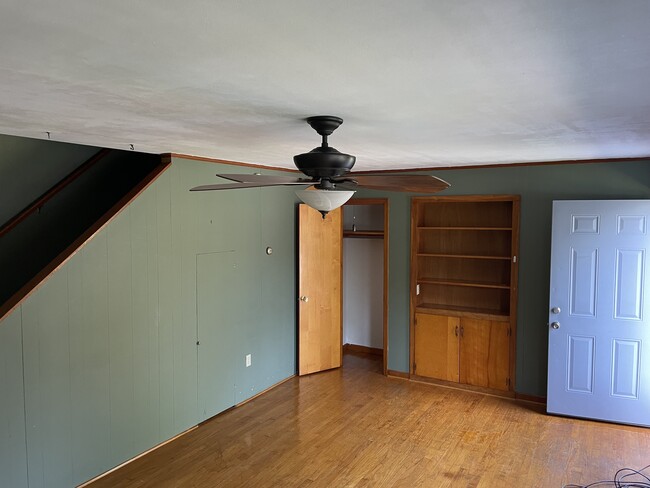 Photo - 403 Marlington St