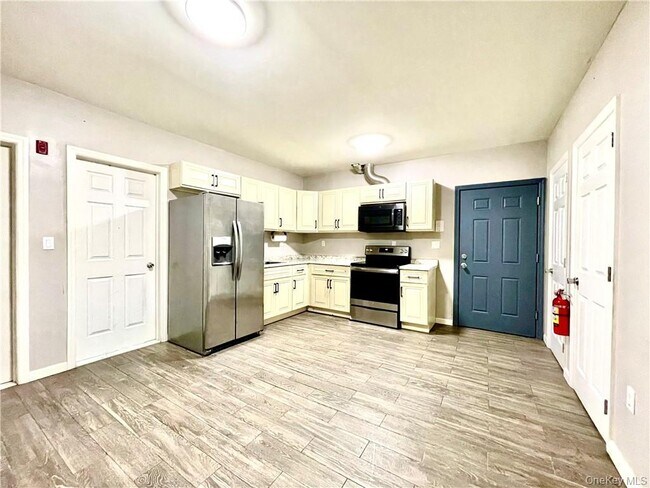 Photo - 108 North St Unit 201