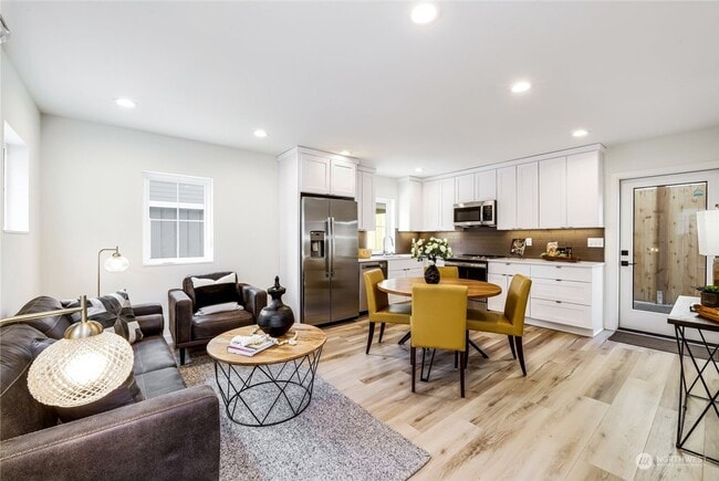 Photo - 3 bedroom dream home in Highland Park Neig...