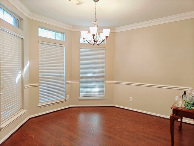 Photo - 26418 Creston Woods Dr