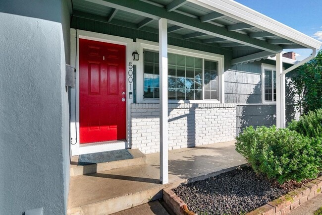 Photo - Charming Tahoe Park 3 Bedroom