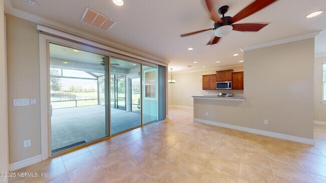 Photo - 29 Lakefront Ln