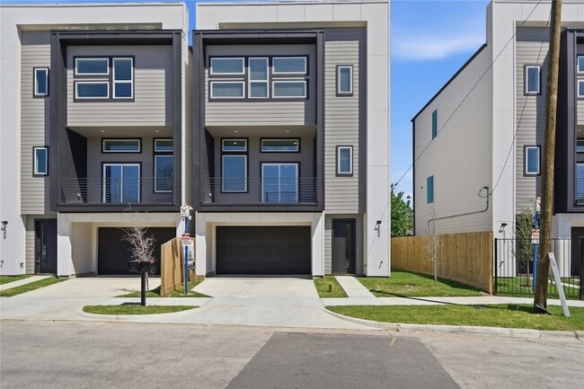 Building Photo - 5505 Hershe St