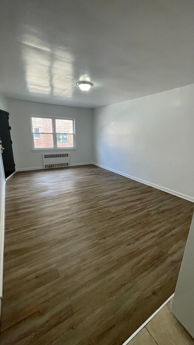 Photo - 75 Union Pl Unidad B3