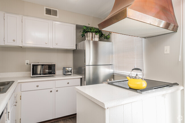 Interior Photo - Warson Village Townhomes