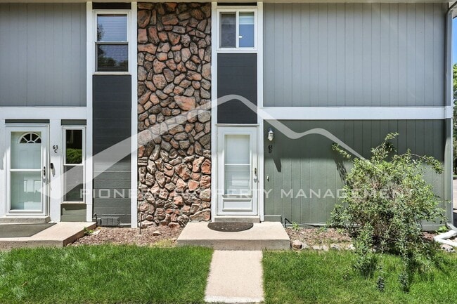 Spacious Townhouse with Washer/Dryer and C... - Spacious Townhouse with Washer/Dryer and C...
