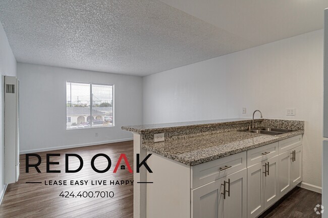 Building Photo - Lovely and Bright One Bedroom Featuring A ... Unit 210 Rental