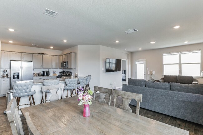 Photo - 104 Docile Lp