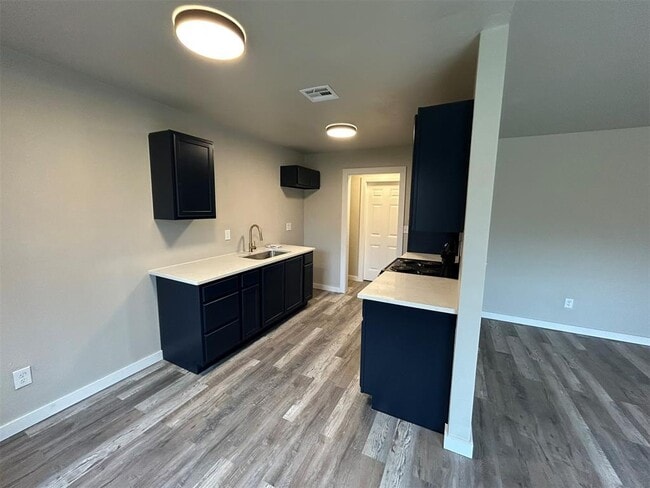 Photo - 10026 Caton Pl