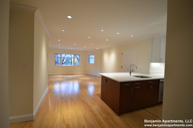 Photo - 1420 Beacon St Condo Unit 3