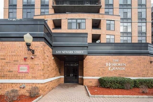 Photo - 610 Newark St. Unidad 7B