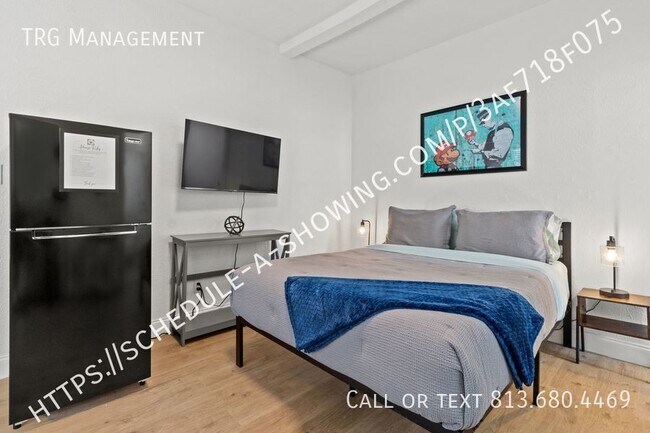 Chic Urban Living: Your Studio Oasis in Yb... - Chic Urban Living: Your Studio Oasis in Yb... Apartment Unit 4
