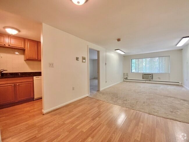 Building Photo - 9 Ryder St Unit 19 Rental
