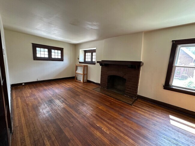 Photo - 1217 Florencedale Ave