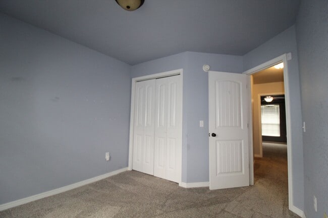 Photo - Beautiful Brick 3 bedroom 2 bathroom